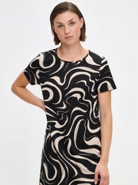 Lyhyt y&ouml;paita Vesi, Nanso